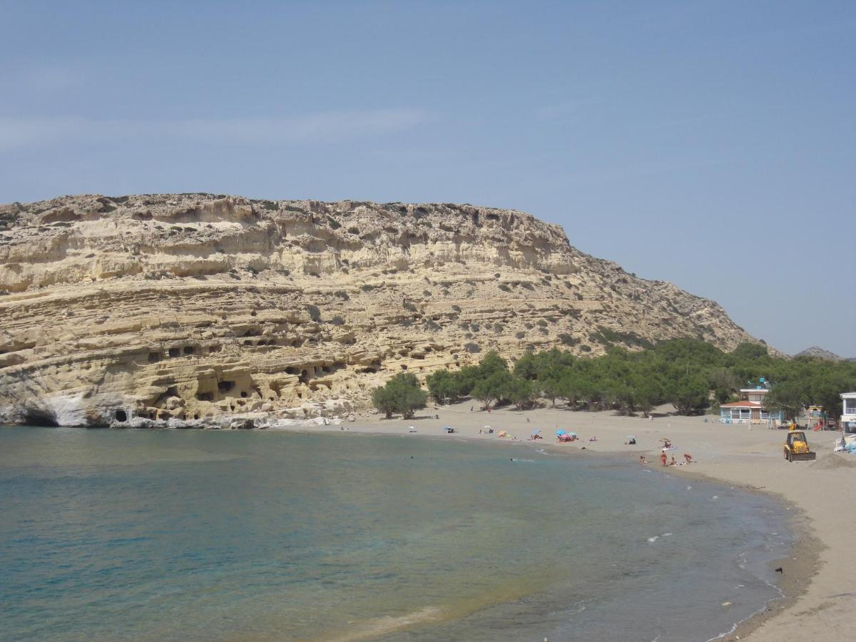 Studio George - Near The Beach Matala  Bagian luar foto